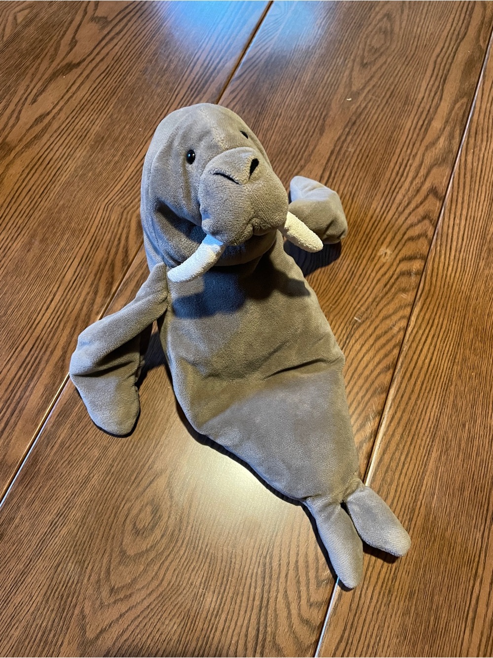 *RARE* Authentic Retired Jellycat Wrinkles Walrus medium size 14” EUC